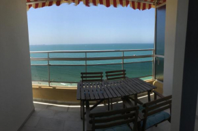 Apartamento Alcotán- Primera línea Vistahermosa